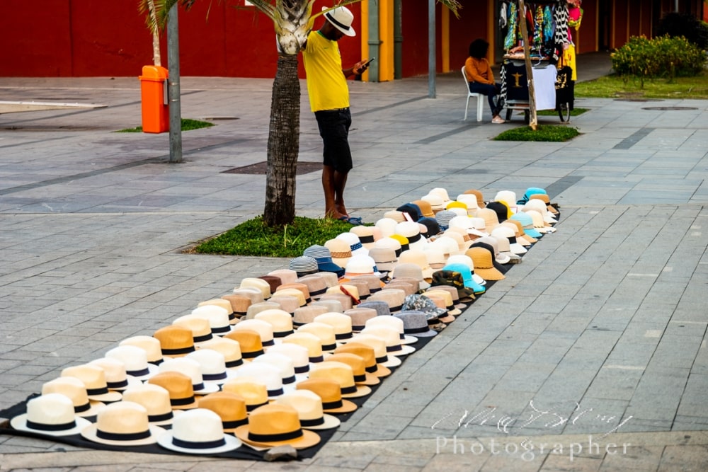 Hats for Hot Sun, Rio